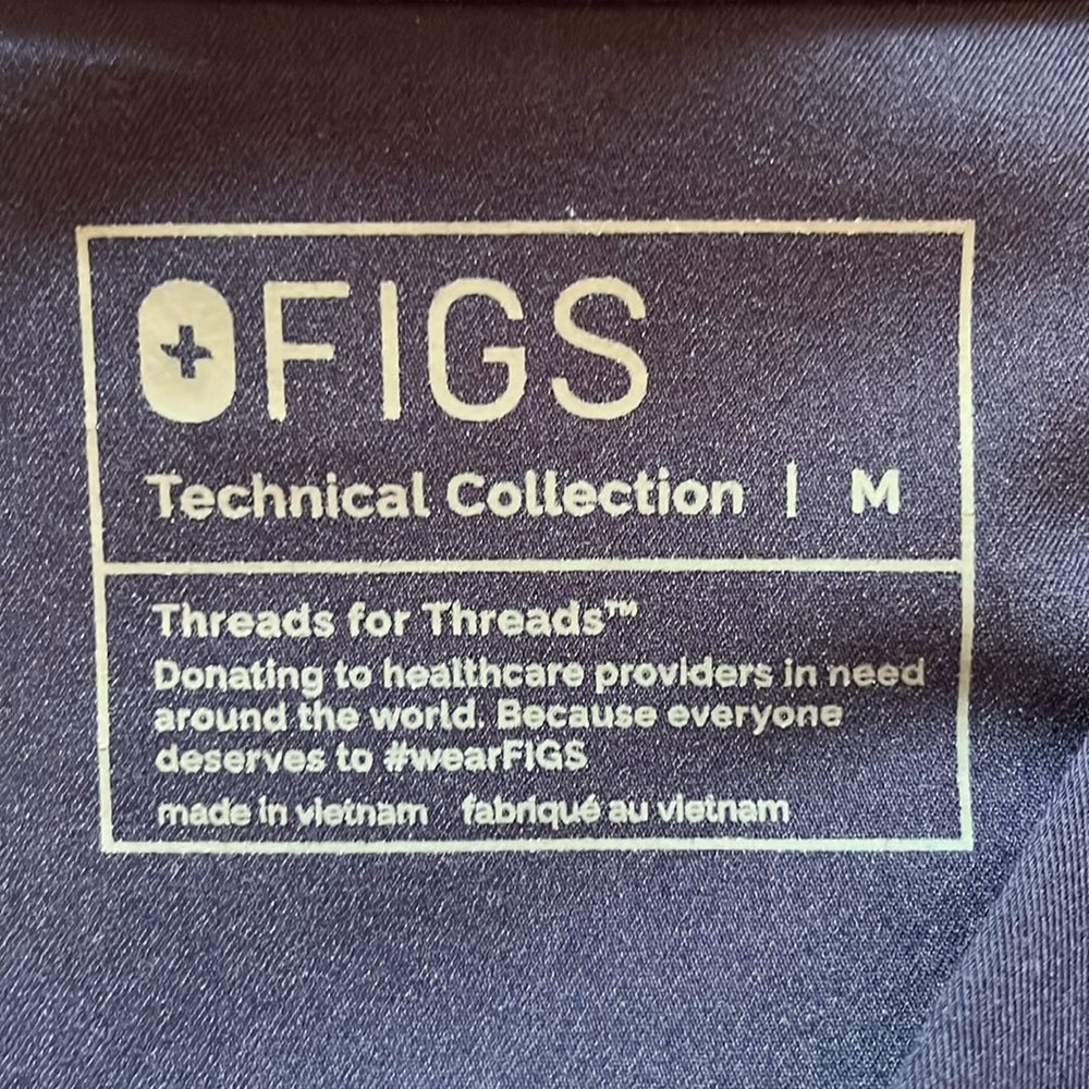 Figs Chisec Scrub Shirt - Picture 7 of 8